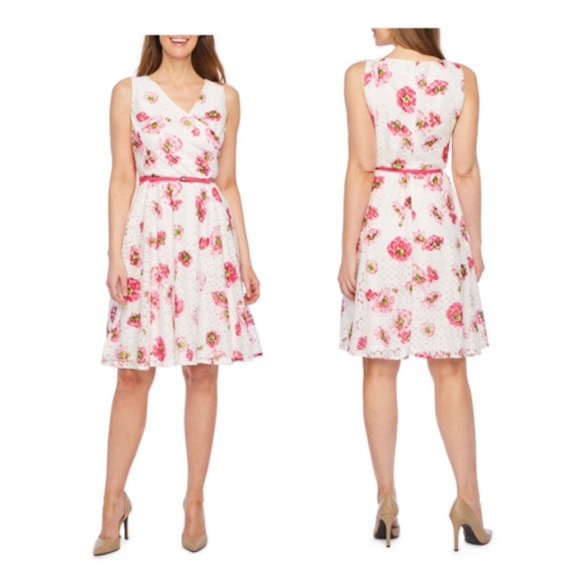 NWT Sleeveless Fit & Flare Dress- Pink multi - Picture 1 of 8